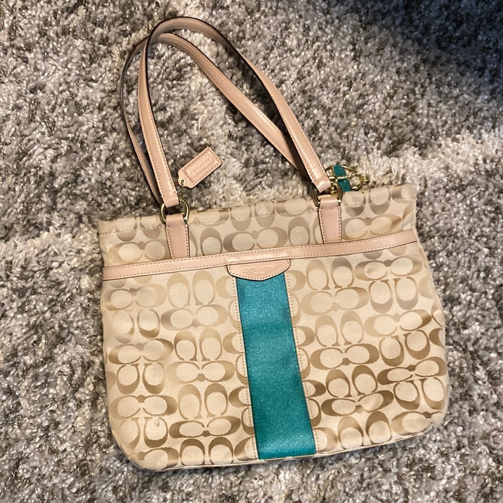 Coach purse.